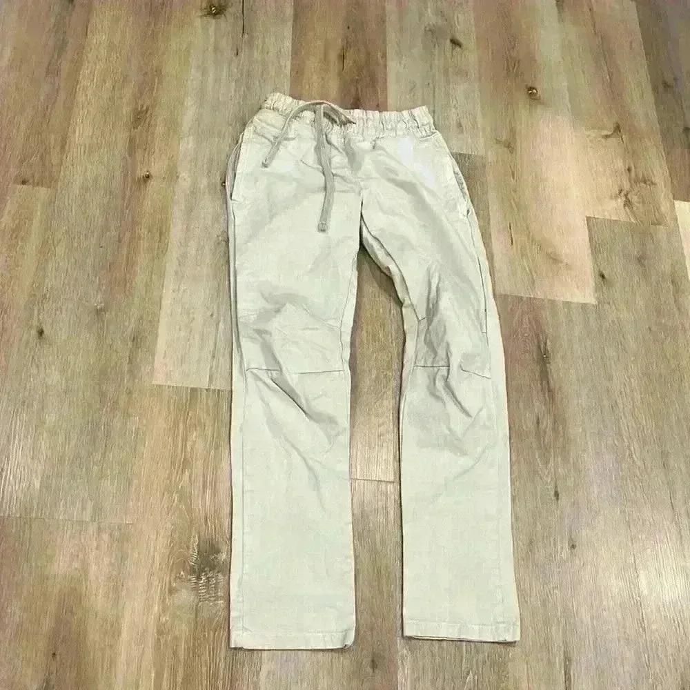 Talentless khaki pants
